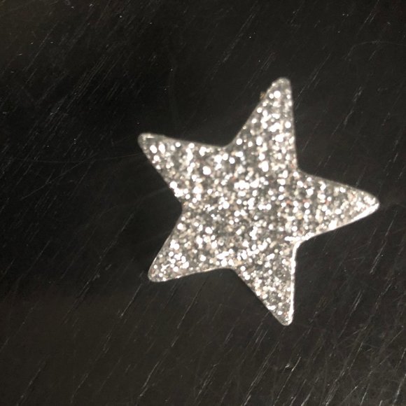 Small star brooch - Picture 1 of 4